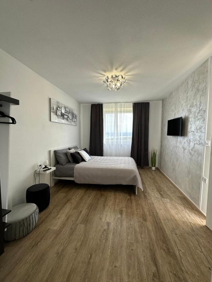 Apartmaji Meli Pu Izola Exterior foto